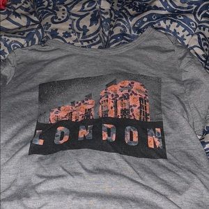 Crop top and short sleeve.